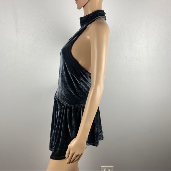 TART VELVET PEPLUM HALTER TOP - Picture 4 of 7